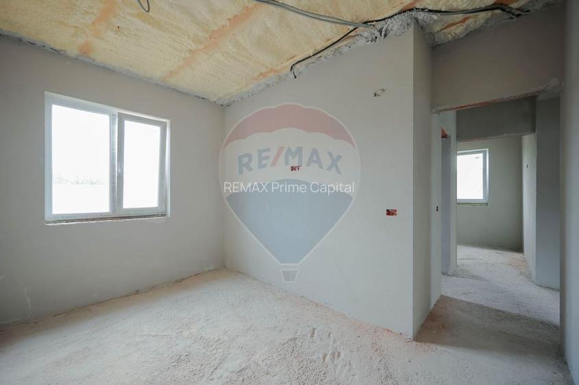 De vânzare casă semifinisată cu 3 camere, 455 mp teren, în Cihei - 6