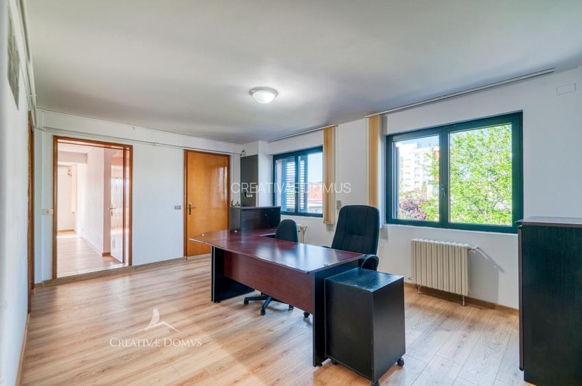 Domenii - Spatiu de birouri, 109 mp, 4 camere - 2