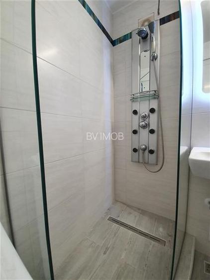 Inchiriere Garsoniera in bloc de apartamente, zona Astra, moderna - 14