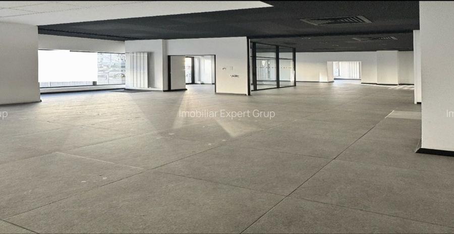 Zona Calea Moșilor-KFC 179 mp vitrina 15 ml trafic intens - 4