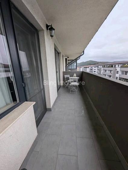 Apartament in zona Terra, 2 camere , bloc cu lift , etaj 3 - 9