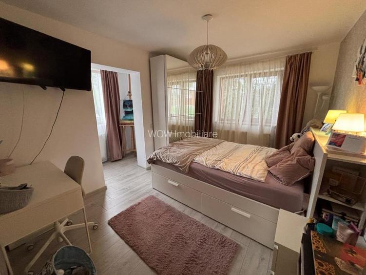 De vanzare apartament 3 camere zona Strand - 9