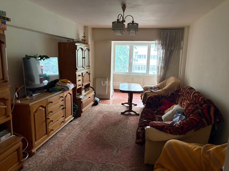 Apartament 4 Camere Decomandat – Zonă Centrală, Bd. Unirii - 5