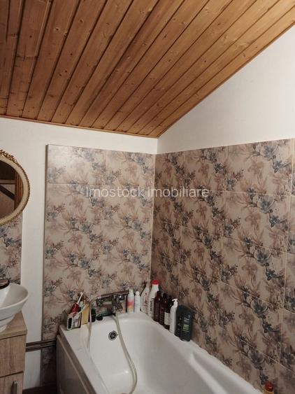 Casă -zona Liviu Rebreanu - 26