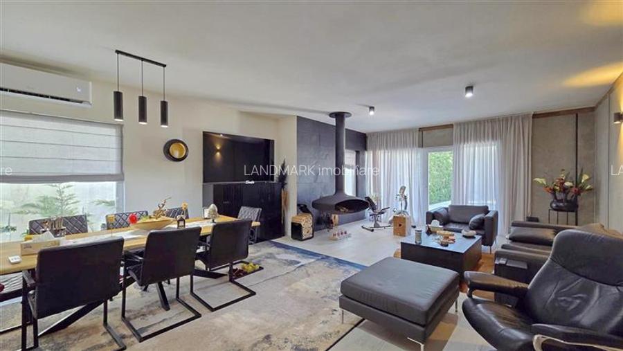 VILA PE PARTER SUPERBA MOBILATA / UTILATA CU PISICINA SI TEREN GENEROS - 7