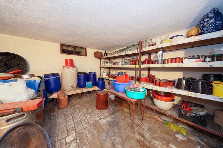 Casa 4 camere Halchiu | teren 400 mp | acces 2 strazi - 32