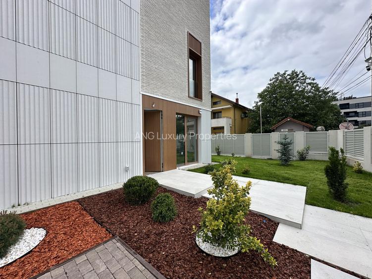 LUXURY VILLA  FOR SALE PIPERA - 2