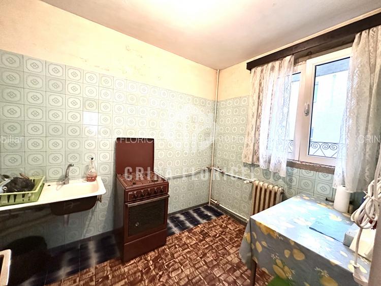 Vanzare apartament decomandat  3 camere - 70 mp - necesita renovare - Dorobanti - 6