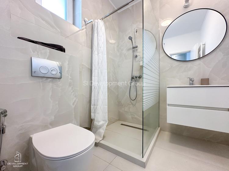 MTM VIllas - Omw Pipera |  5 dormitoare, 4 bai, 3 locuri de parcere + curte - 8