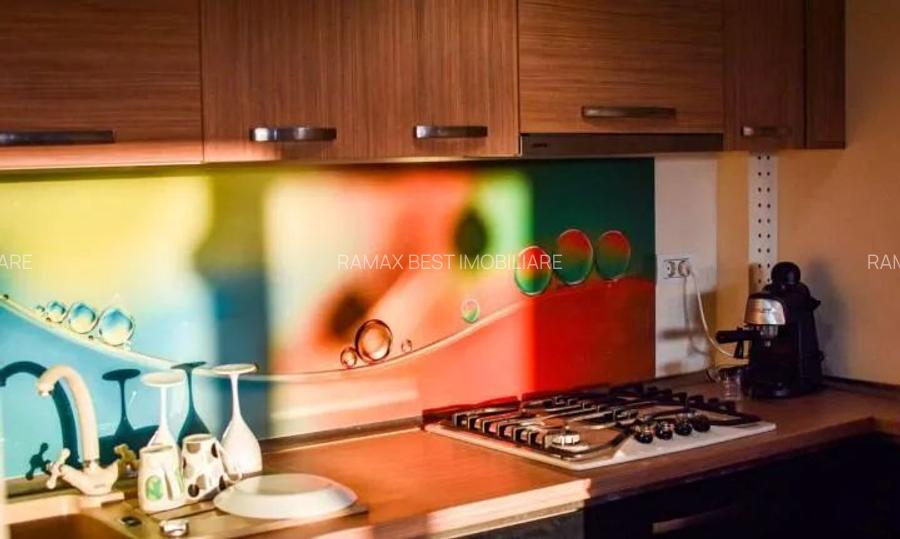 Vitan Mall - Bloc 2011- vedere spate - 7