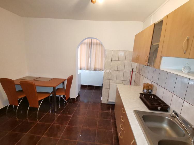 INCHIRIEZ apartament 2 camere decomandat,zona Strand - 5