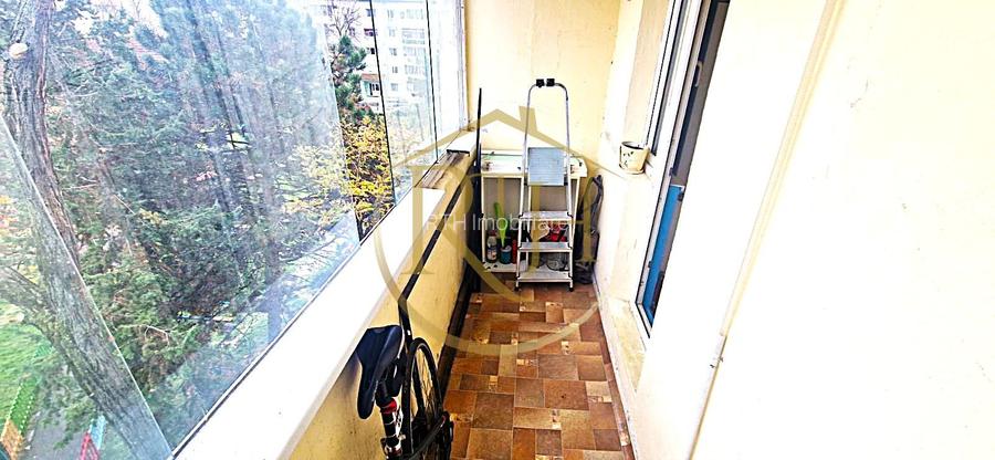 Vand apartament cu 4 camere in zona spitalul judetean,comision ,,0'' - 21