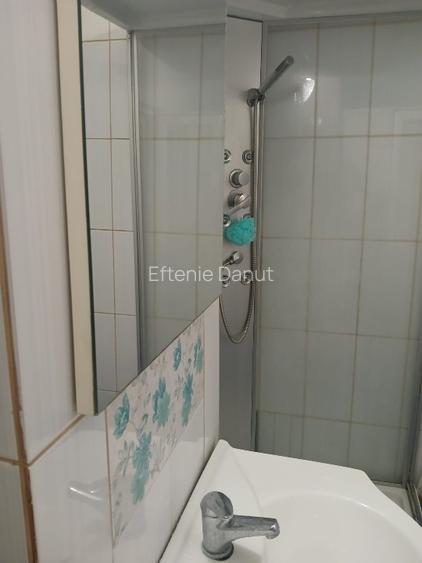 Vand apartament  1 camera - 10