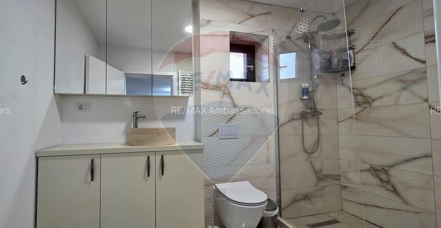 Casă / Vilă cu 5 camere de vânzare - 12