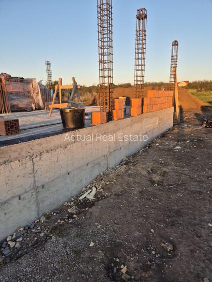 CASA PARTER LAZU | TEREN PROPRIETATE | 3 CAMERE |  - 12