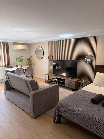 Apartament de vanzare in Marasesti - design premium - 16