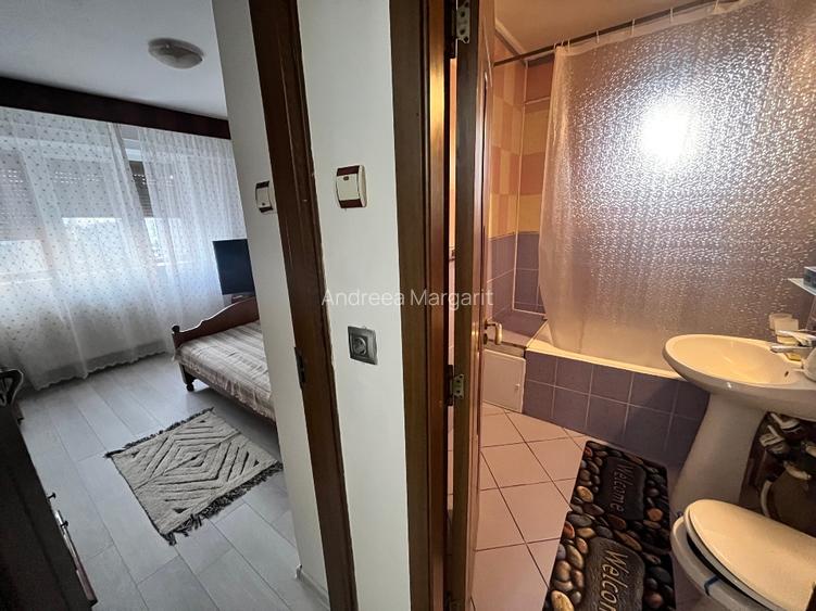 Apartament decomandat Bulevardul București  - 11