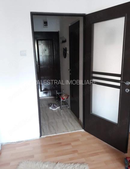 Garsoniera zona Judetean,renovata,mobilata,parcare,49990 Euro - 3