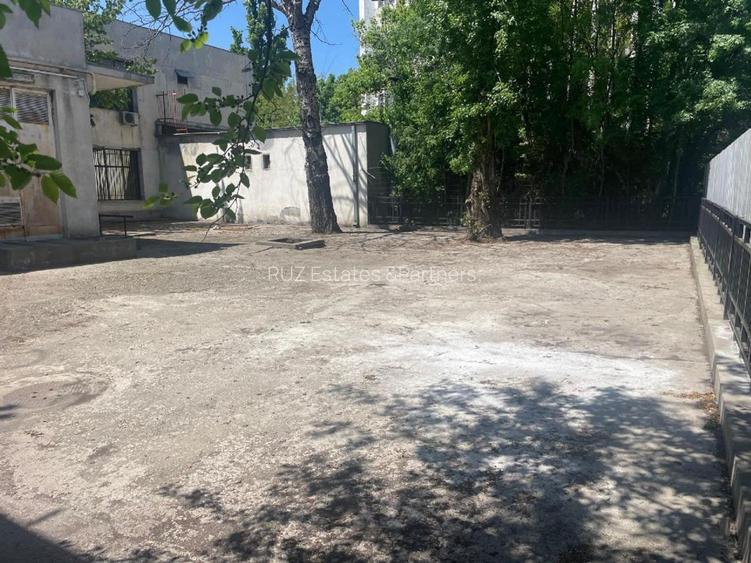 Spațiu Comercial | Închiriere Clădire | 1024 mp | Teren 450 mp | Bucureștii Noi - 11