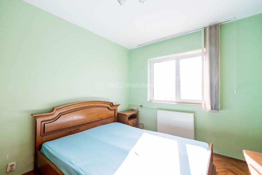 Apartament 3 camere Rogerius - 3