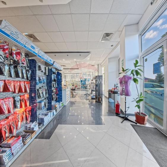 Showroom de vanzare, Calea Romanului - Bacau - 20