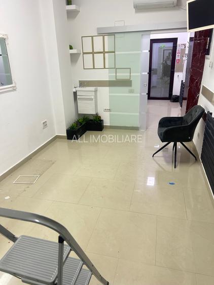 Birou la bulevard de Inchitiat - 2