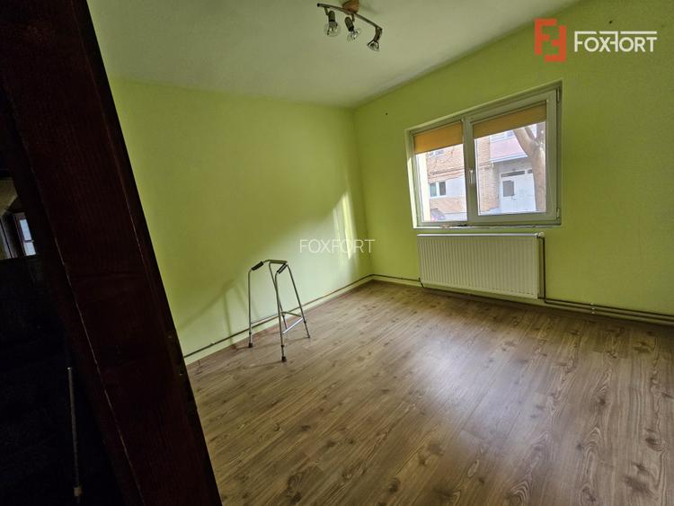 Apartament cu 3 camere, decomandat cu vedere pe 3 parti - zona Miorita - 6