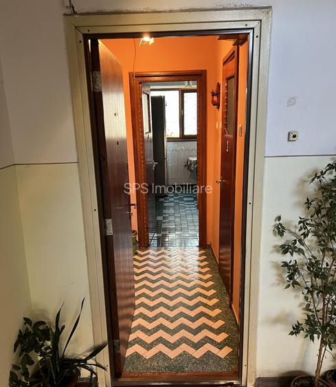 Vanzare apartament 3 camere Gorjului - 3