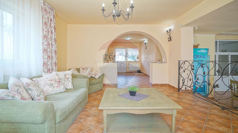 Pensiune de Vanzare in Moieciu de Sus | Comision 0% - 29