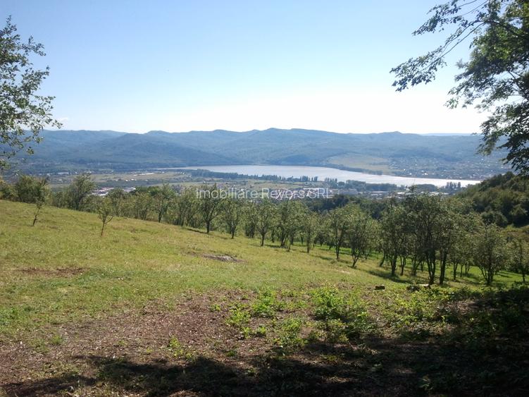Teren livadă cu panoramă superbă Dealul Malului pentru casă sau cabană - 31