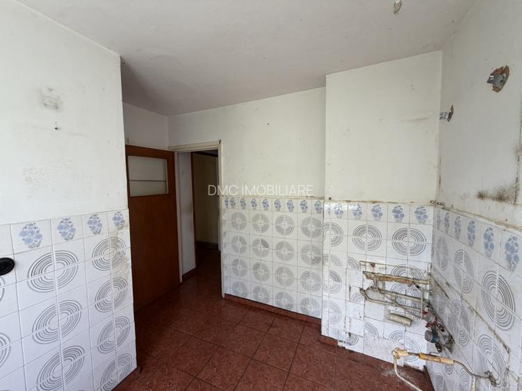 Drumul Taberei, Str Cetatea Histria, 2 camere, decomandat, 49mp, etaj 3 - 8
