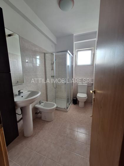 Casa Tineretului 2 camere 430 euro - 8