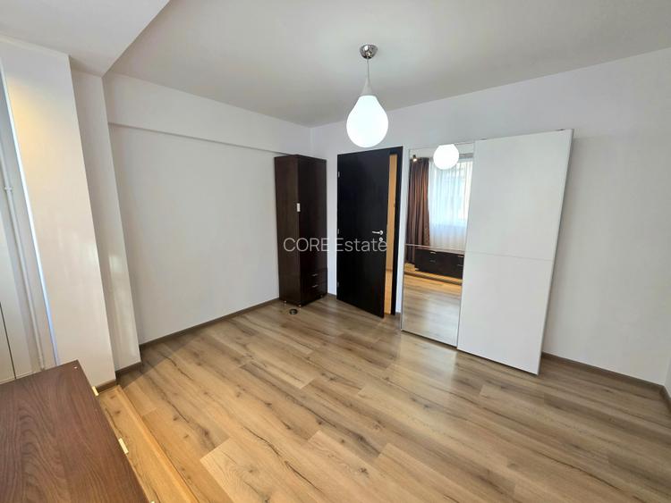 De vanzare 3 camere la Sala Palatului, gata de mutat, fara risc seismic - 14