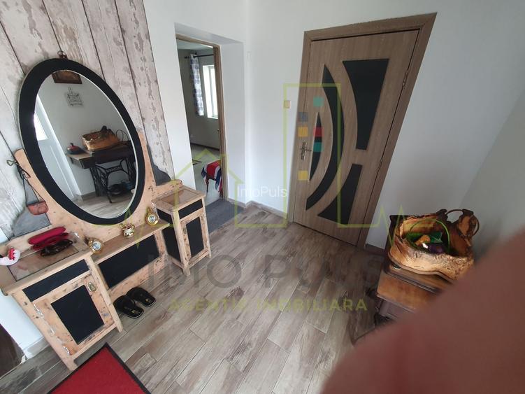 Casa individuala pe parter, cu pod foarte inalt amenajat. - 7