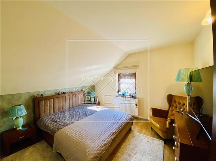 Casa individuala - 197 mp utili, teren 407 mp, 5 camere - Sura Mare - 26