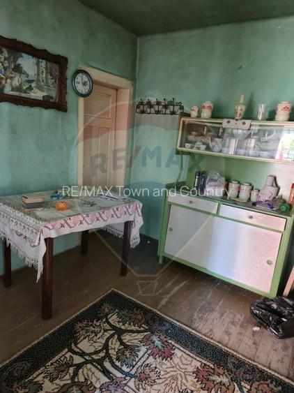 Casa / Vila cu 4 camere de vanzare - 3