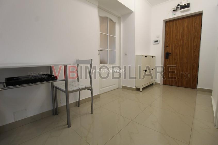 Decebal-Piata Alba Iulia-vedere bulevard-studio complet renovat - 7