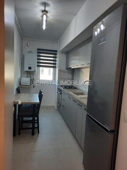 Închiriere Apartament cu 2 camere bloc nou, parcare inclusă - 4