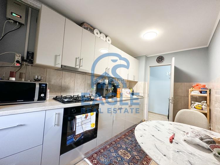 Comision 0% - 2 Camere cu boxa decomandat complet renovat in KM 4-5 - 9