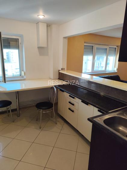 Birou complet mobilat, 85 mp, 3 camere, lângă Mall Vitan , centrala - 12