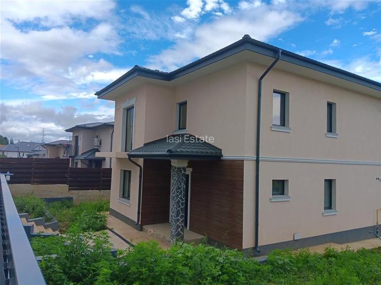 Miroslava vila la cheie  P+E su118mp Teren 440mp zona Trans Anapet - 8