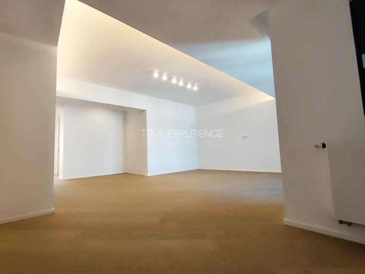 |  UNICAT |  Cortina Academy  | 3 camere |  view superb | spatiu generos | - 12