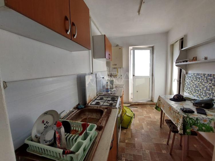 2 camere decomandate, balcon și liniște sus de tot – Mănăștur. - 3