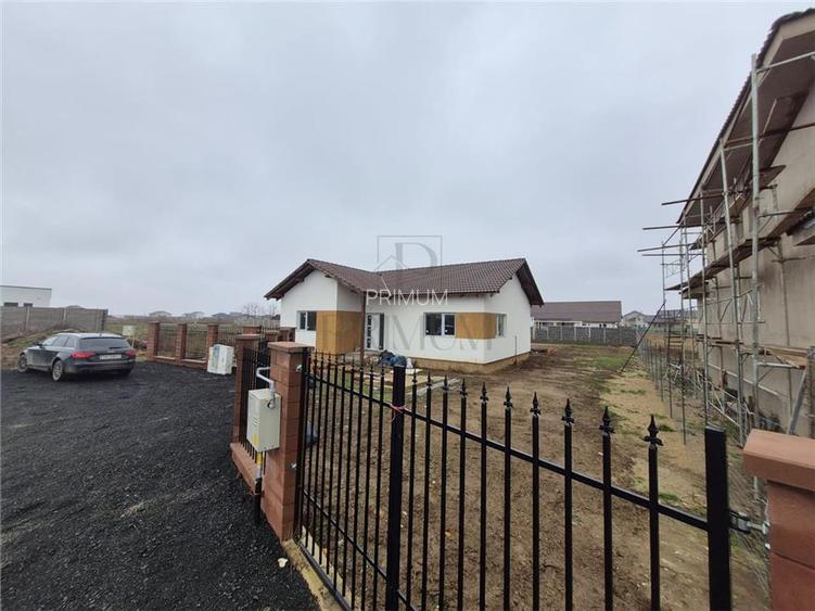 Casa Individuala in Mosnita Noua - Teren Generos 635 mp - la alb - 4