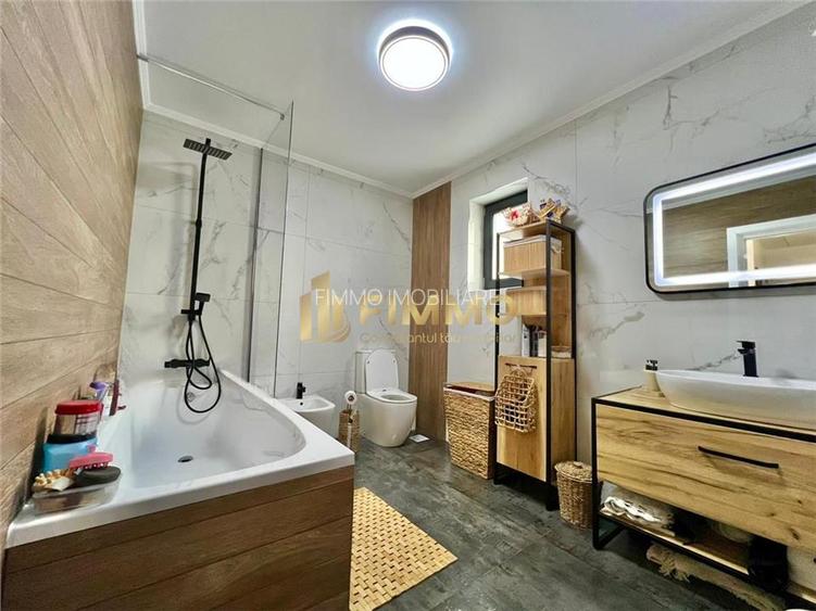 Casa Individuala | Ipotesti | 300 mp | ID:1545 - 12