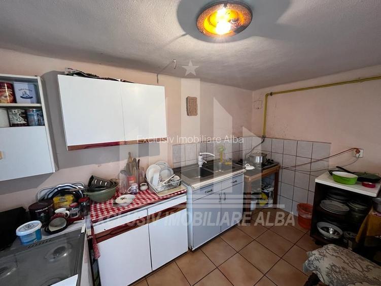 Casa individuala | 1 nivel | 80 mp | 300 mp teren | Centru - 4