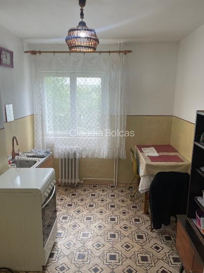 Apartament spațios într-o locație excelentă  - 2