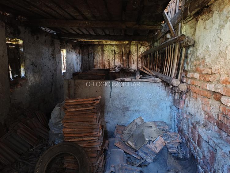 Casa 3 camere libera la vanzare TARLUNGENI - 24