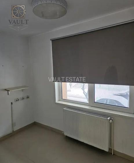 Apartament 4 camere - CENTRALA PROPRIE - zona APARATORII PATRIEI - 8