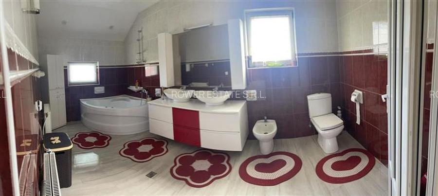 Casa cu 4 camere, 400 mp, situata in cartieurl Zorilor! - 20